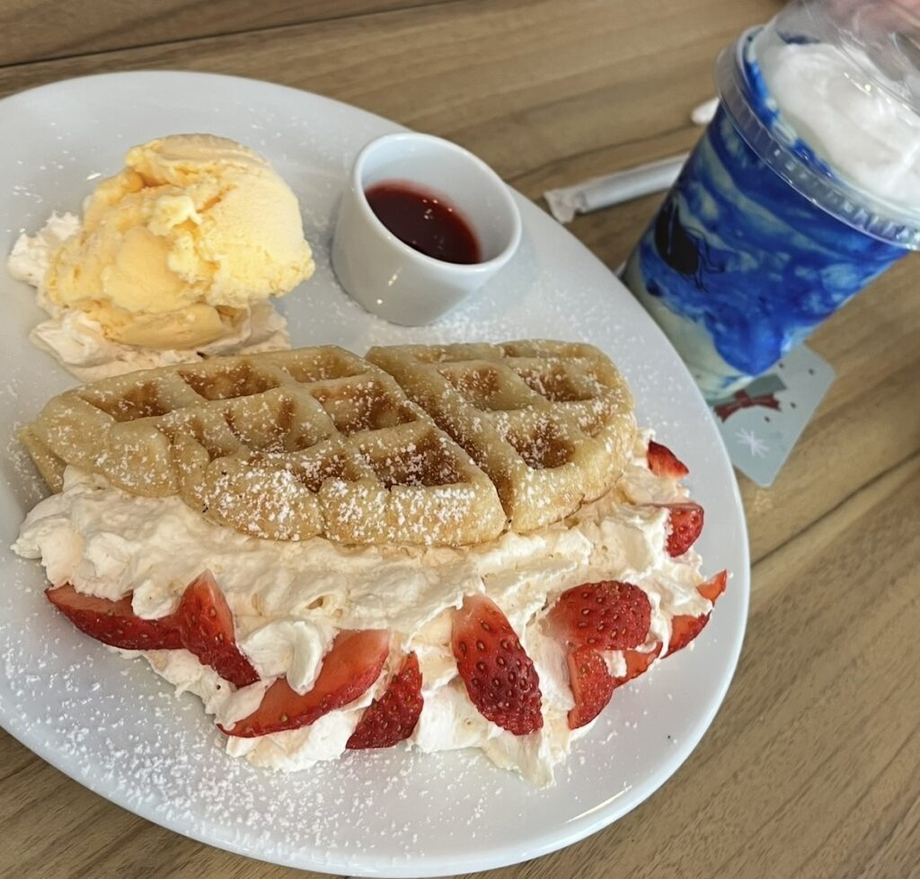 モーニングワッフル
